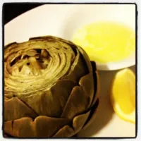 steamed artichoke with sea salt, lemon and melted irish butter|brittonさん