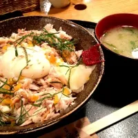 Snapdishの料理写真:アジのほぐし丼|RYさん