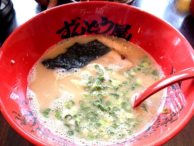 Snapdishの料理写真:ラーメン本舗 ずんどう|LINAさん