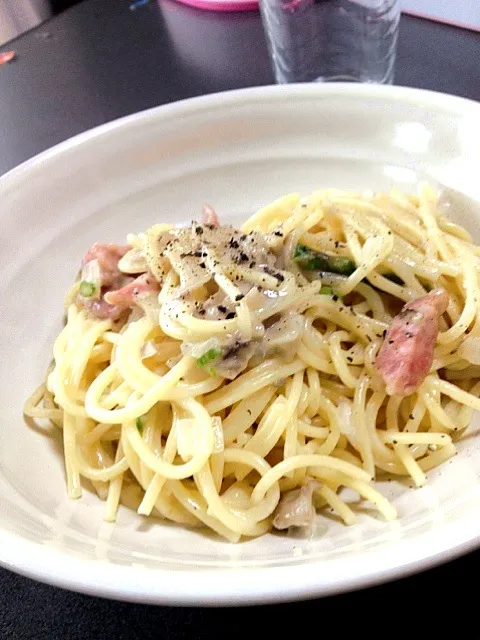 アスパラと新玉ねぎのクリームパスタ|ゆいさん