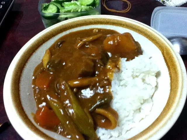 シーフード野菜きのこてんこ盛りカレー|yuimokeさん