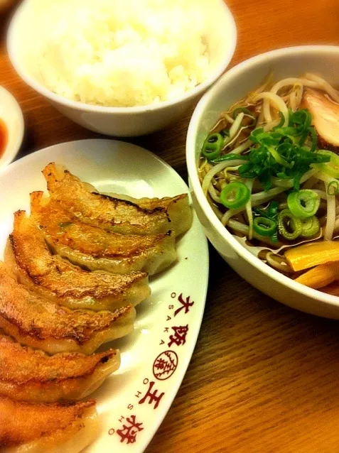 酢豚は写ってないけど、王将酢豚定食|yasuhiro muroiさん