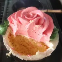 Snapdishの料理写真:rose cake! ><|toodpleumさん