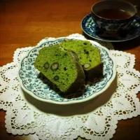 Snapdishの料理写真:抹茶と黒豆のパウンドケーキ|岡田あゆみさん