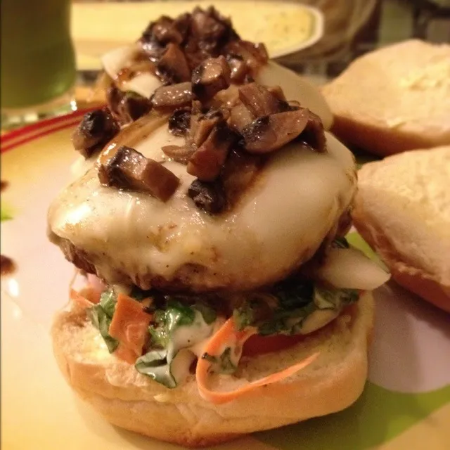 mushroom swiss burger w/ carrot-lettuce slaw at the bottom|Kali & Joaquinさん