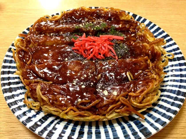 Snapdishの料理写真:お好み焼き（府中焼き） トリプル|nakasyさん