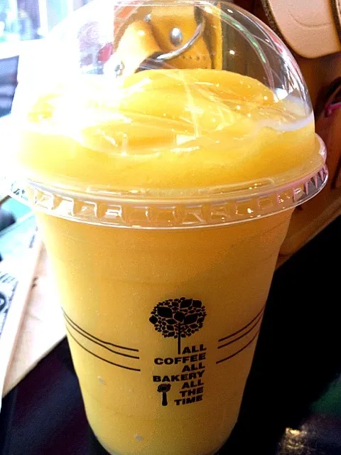 Snapdishの料理写真:Mango Frappe|joyさん