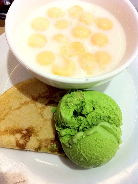 Matcha icecream Crape&สาคูแคนตาลูป|Jongcharoenkarnさん