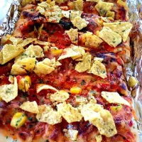 Snapdishの料理写真:pizza with tortilla chips|love cookingさん