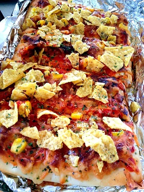 pizza with tortilla chips|love cookingさん