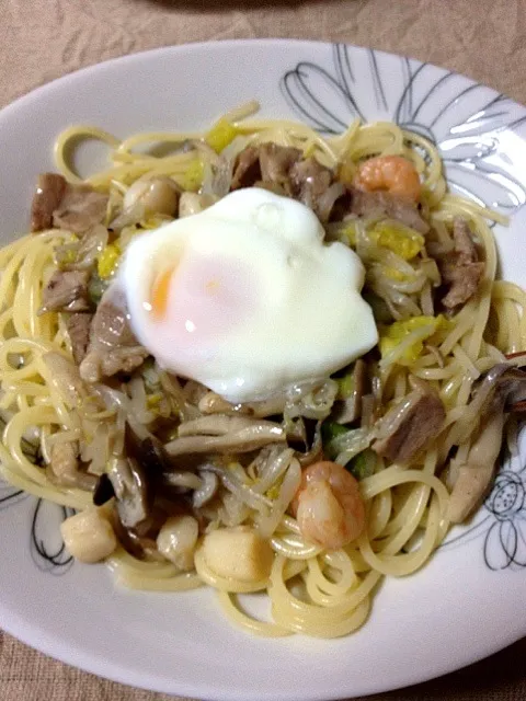 Snapdishの料理写真:あんかけパスタ(和風かな)|カワズ(たかちゅ改)さん