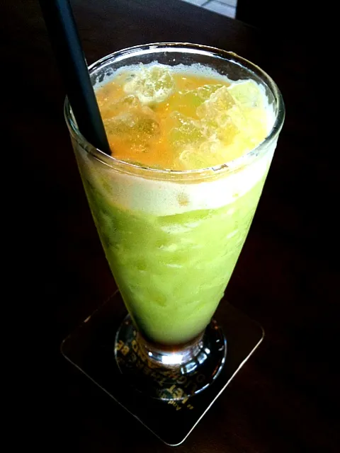 Iced Green Juice|Shiroi Yukiさん