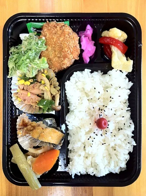 日替わり幕の内弁当|たんぽぽ娘さんさん