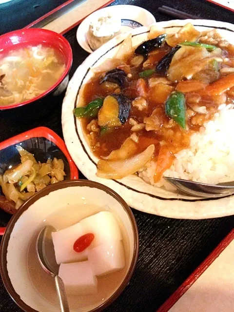 豚肉ナスあんかけご飯定食|じゅんいちさん