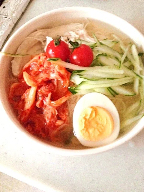 鶏ガラであっさり冷麺😍|りんさん