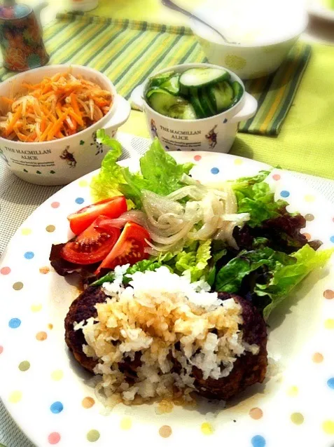 おろしハンバーグ Hamburg steak with daikon radish sauce|montrealさん