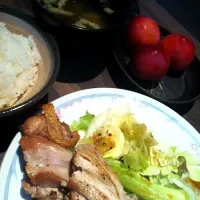 Snapdishの料理写真:鶏の塩焼き＆すもも|chibatanさん