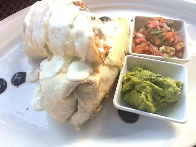 shrimp burrito|Gwen Hernandezさん