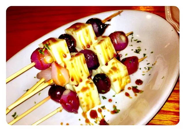 cheese & pearl onion skewer|lori sさん