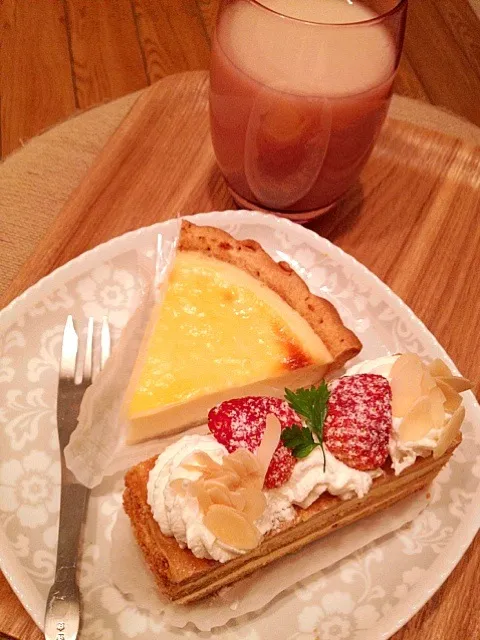 いちごミルフィーユとなめらかチーズケーキ|みかもぐさん