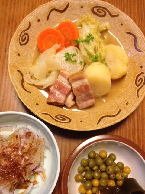 ポトフ、えんどう豆の炊いたん(昆布入り)オニスラ♪|かまさん