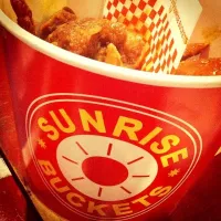 Sunrise original and Real American Buffalo Wings|Carmela Maniegoさん