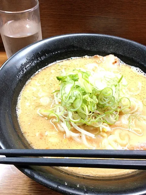 晩御飯ラーメンなう|あきらさん