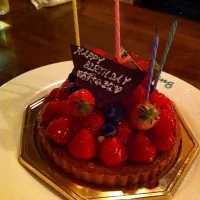 Snapdishの料理写真:誕生日ケーキ|まなさん