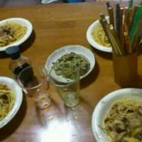 Snapdishの料理写真:和風豚肉ときのこパスタ＊冷奴＊なすの味噌炒め|さかいかおりさん