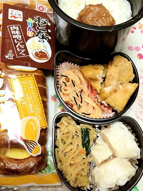 Snapdishの料理写真:高３バレーボール部員の本日のお弁当。私の担当は、カジキの照り焼き。 #お弁当 #弁当|Takashi H.さん