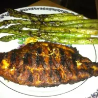 Snapdishの料理写真:Cajun Catfish with Grilled Asparagus