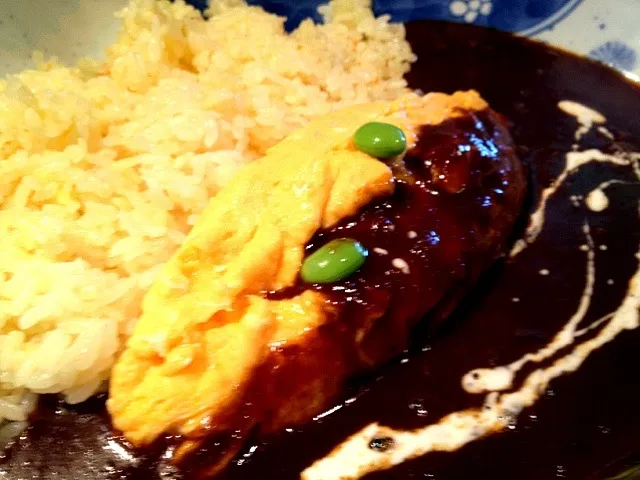 Snapdishの料理写真:オムレツと挽肉のカレー|YAMANAKAさん