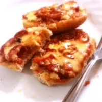 Snapdishの料理写真:Pizza Toast|Charles Ramosさん