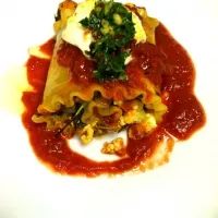 ROLLED LASAGNA w/ GOAT CHEESE AND PESTO