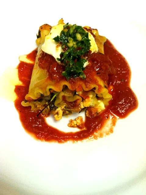 ROLLED LASAGNA w/ GOAT CHEESE AND PESTO|GREG ARNOLDさん