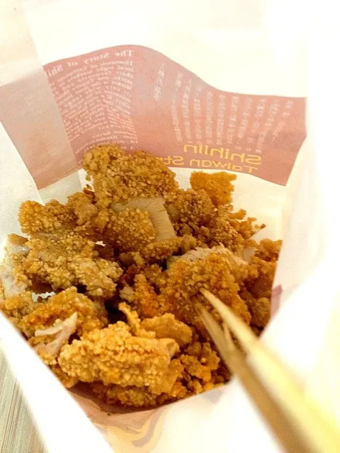 Shihlin XXL Chicken Crispy|Billy Djunaidiさん