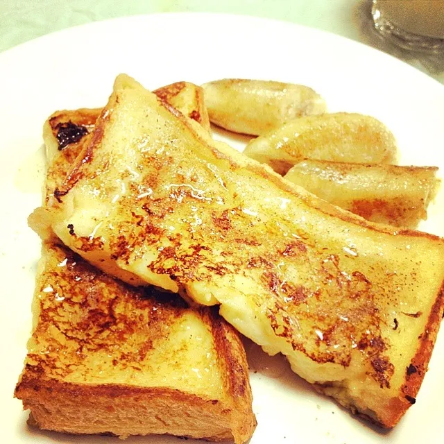 朝から高カロリー‼フレンチトースト〜シナモン&ハチミツ掛け〜|🍎ゆかりんご🍎さん