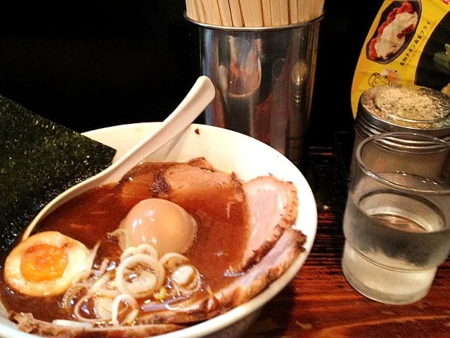 Snapdishの料理写真:正油ラーメン|萩原 一樹さん