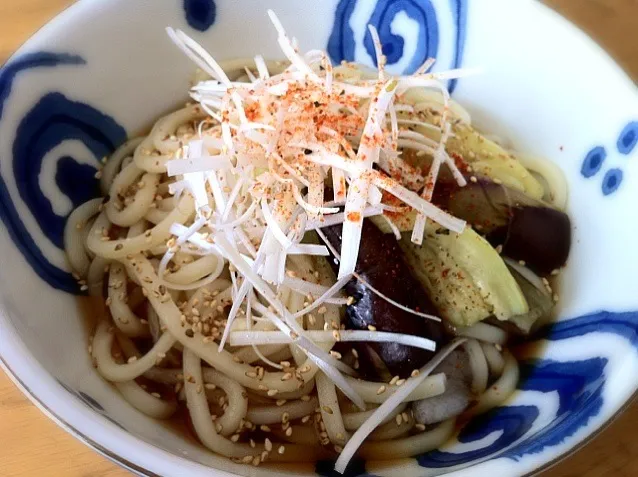 ぶっかけうどん 焼きなすのせ|リフルシャッフルさん