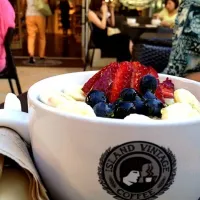 Snapdishの料理写真:Acai Bowl|cocoa1206さん