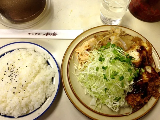 お目当てのヒラメフライが売切れだったので、チキンカツに。やっぱり旨い。|ひろぱげさん