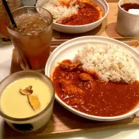 Snapdishの料理写真:鶏肉のカレーとサツマイモのスープ|ゆりさん