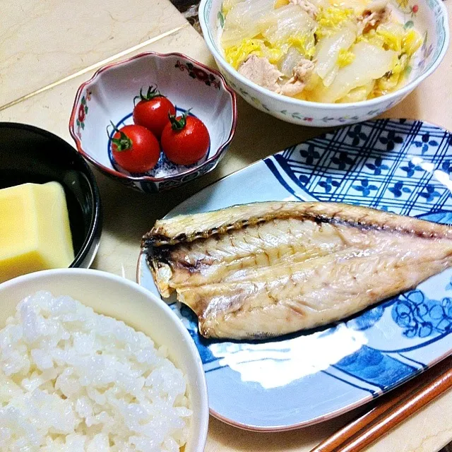 かます、白菜と豚肉たいたん、玉子豆腐、プチトマト|wakanowさん