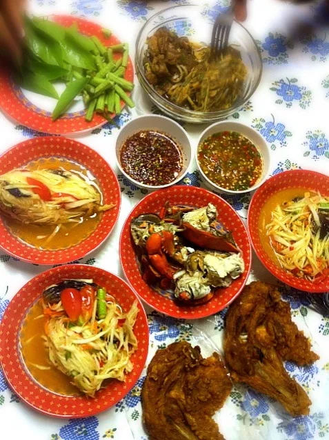 thai northeastern food|nicky tangさん