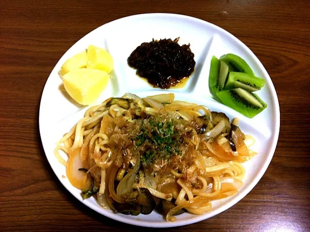 ダシ醤油焼きうどん|ねこさん