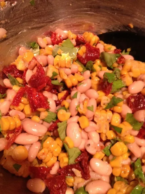 Corn & White Bean Salad|http://melissasmenu.wordpress.com/さん