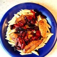 bbq chicken, peppers, chorizo & pasta|hannah gilesさん