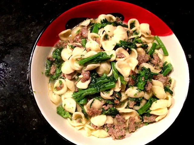 orecchiette with spicy sausage and broccoli rabe|ernest ristiさん