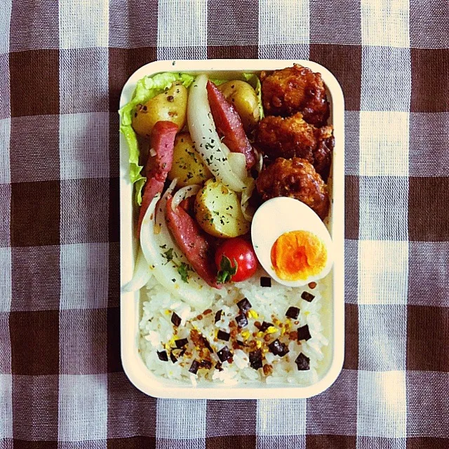 ジャーマンポテトとチキンナゲットカレー味|しろいことりさん