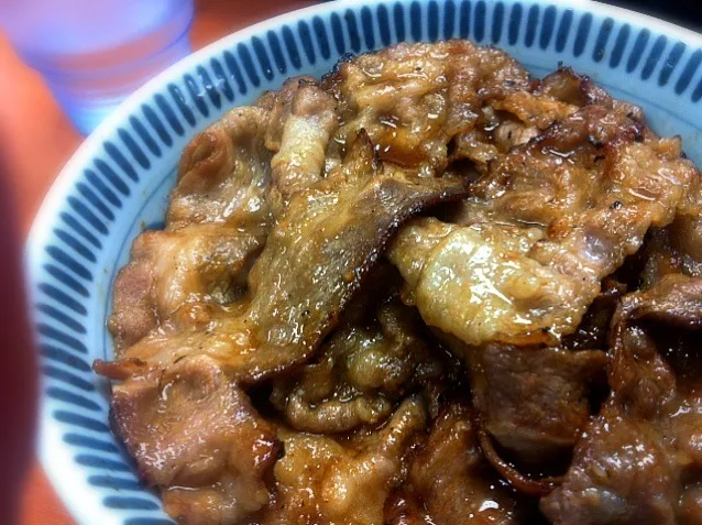 焼き牛丼|雨つぶさん